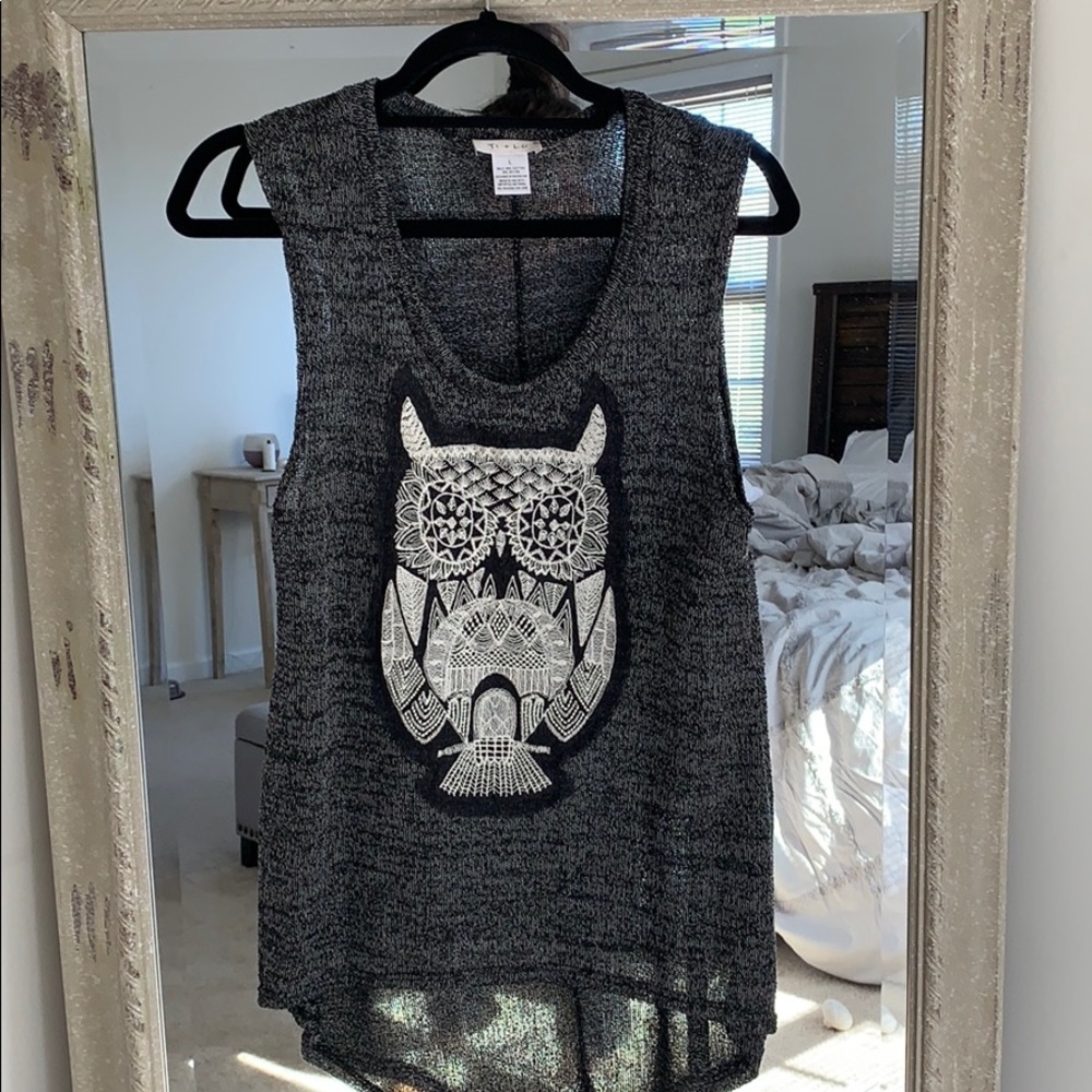 Hi-lo tank top with owl detail